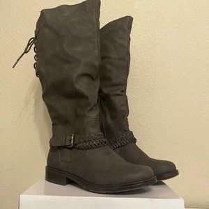 XOXO Womens Tall Boot! Size 7
